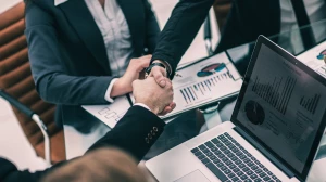 Outsourcing bhp ułatwiony dzięki innowacyjnym technologiom komputerowym